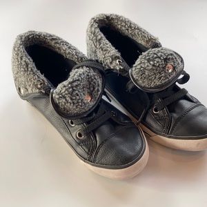 Leather hightop fuzzy ankle little boys shoes